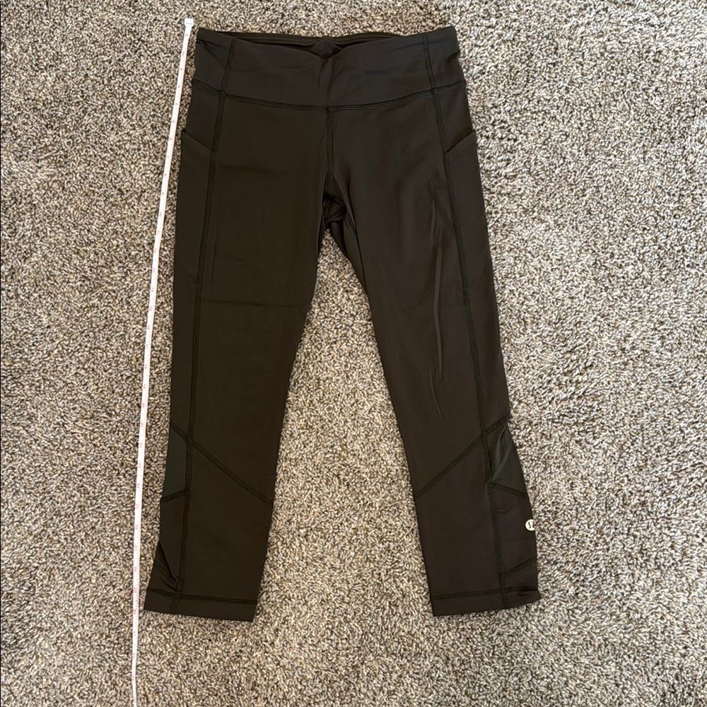 Lululemon Olive Green Crop Leggings